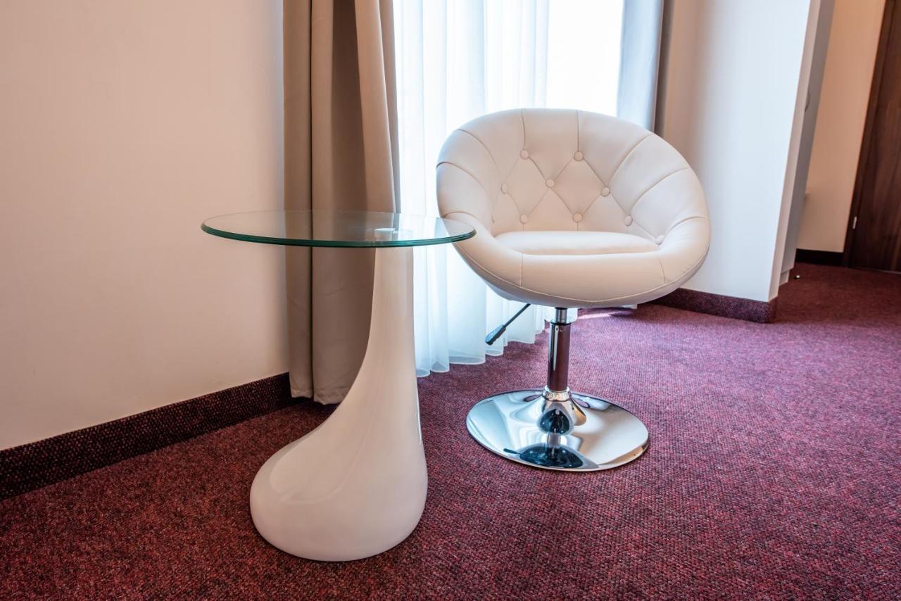 Superior Zimmer mit Kingsize-Bett